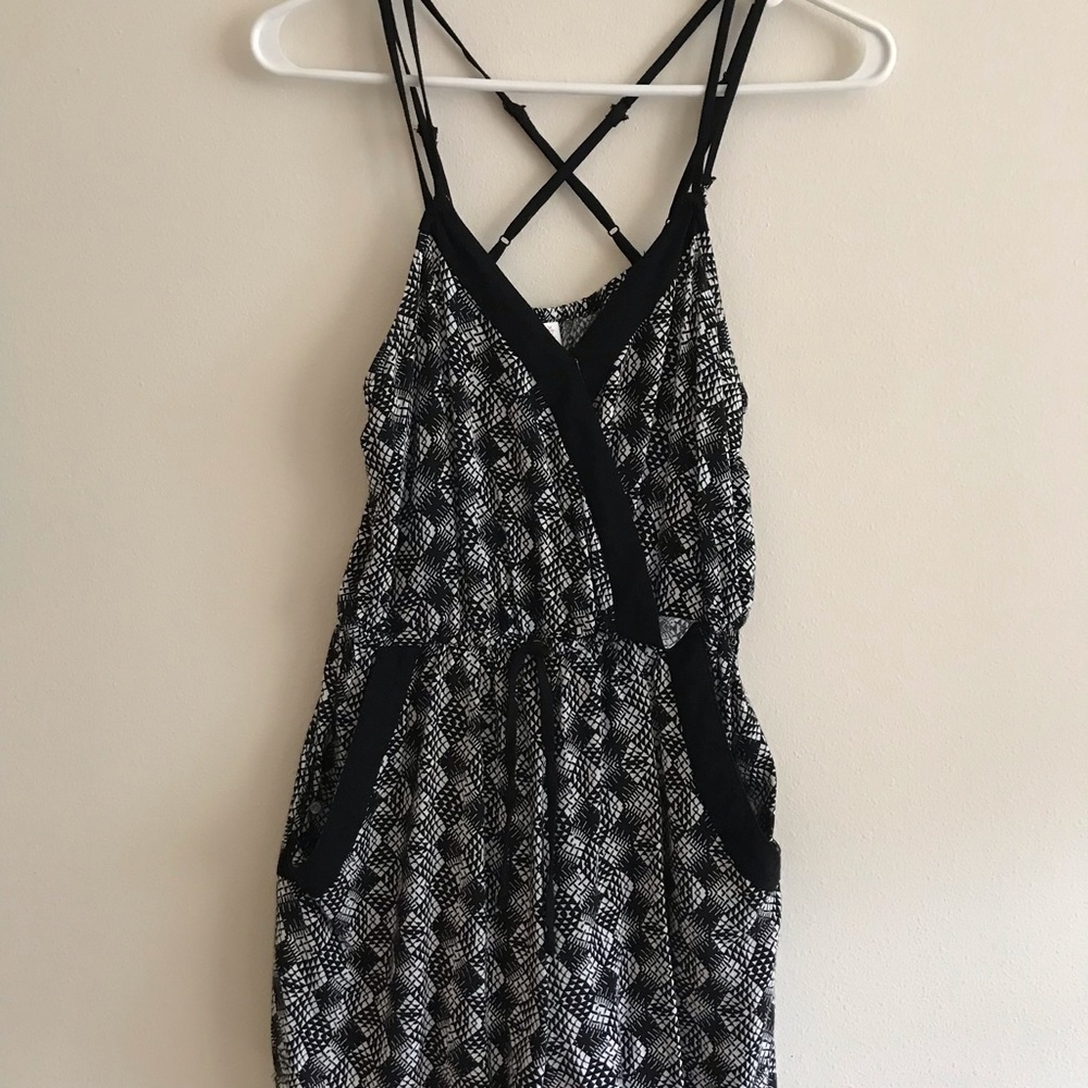 Romper with pockets